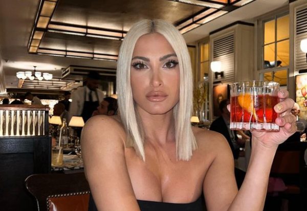 Ιωάννα Τούνη: Η αποστομωτική απάντησή της σε σχόλιο follower για «το μωρό που κρυώνει»