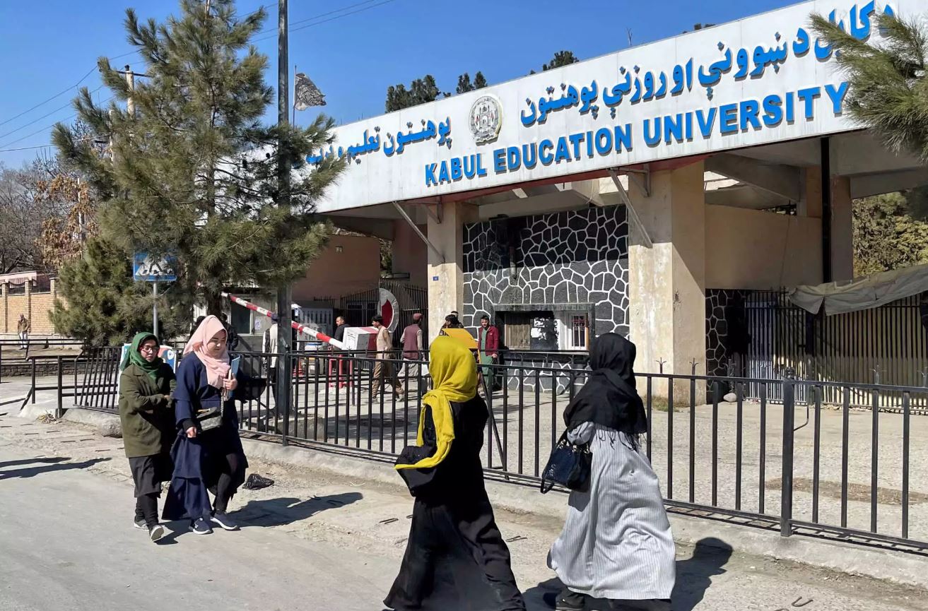 Αφγανιστάν: Οι Ταλιμπάν απαγόρευσαν τη φοίτηση γυναικών στα Πανεπιστήμια
