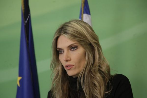 Εύα Καϊλή: Σακούλες με χρήματα βρέθηκαν στο σπίτι της λένε βελγικά ΜΜΕ