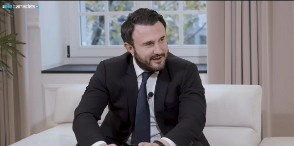 Καρυπίδης: «Τα λάθη τα δικά μου τα πληρώνω εγώ»