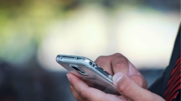 Απατεώνες ξαφρίζουν πολίτες με τρικ την επιστροφή χρημάτων από τους δήμους