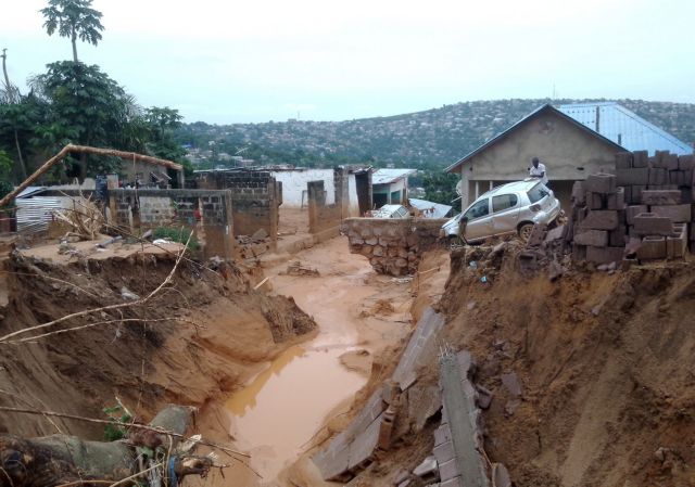 ΛΔ Κονγκό: Τουλάχιστον 141 νεκροί από πλημμύρες και κατολισθήσεις - Συγκλονίζουν οι εικόνες