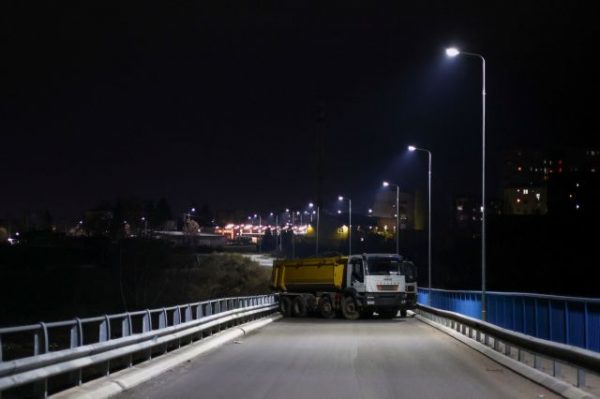 Κόσοβο: Νέα οδοφράγματα και απειλές