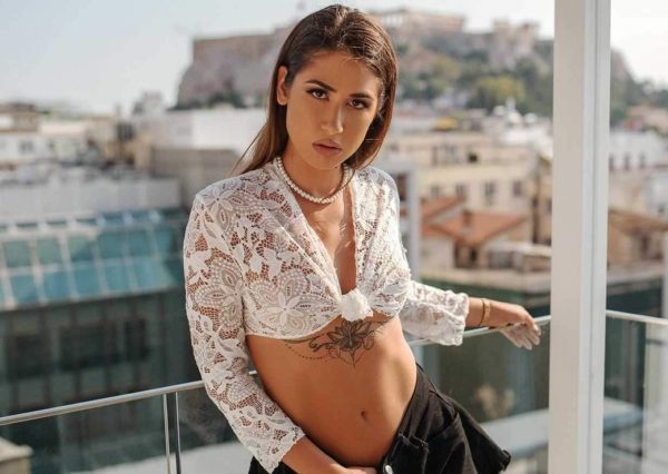 Δικαιώθηκε η Έλενα Κρεμλίδου για τον εκβιασμό με ροζ βίντεο – «Κορίτσια να μιλάτε»