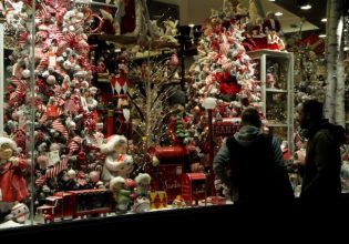Εορταστικό ωράριο: Πώς θα λειτουργήσουν σουπερμάρκετ και καταστήματα μέχρι την Πρωτοχρονιά