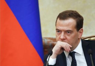 Μεντβέντεφ: Οι 10 δυσοίωνες για τη Δύση προβλέψεις ενόψει Πρωτοχρονιάς