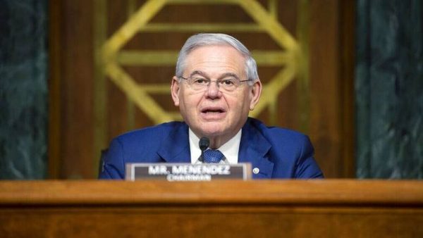 Μενέντεζ προς Ερντογάν: Κατήφορος προς την απολυταρχία η καταδίκη Ιμάμογλου