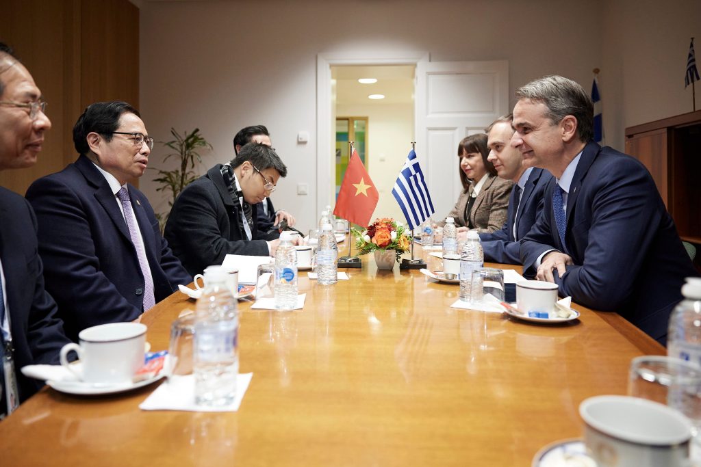 Συναντήσεις Μητσοτάκη με τους πρωθυπουργούς του Βιετνάμ και της Ταϊλάνδης