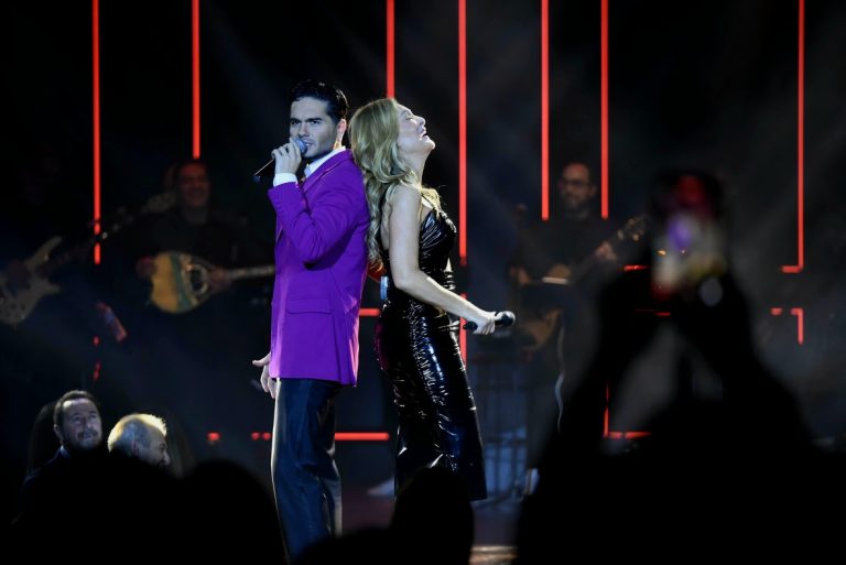 Η Νατάσα Θεοδωρίδου βρήκε τον… Μάστορά της στην Ακτή Πειραιώς