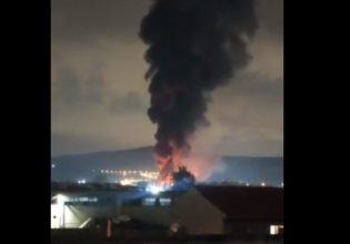 Ασπρόπυργος: 112 λόγω της φωτιάς σε ελαστικά – Κλείστε πόρτες και παράθυρα