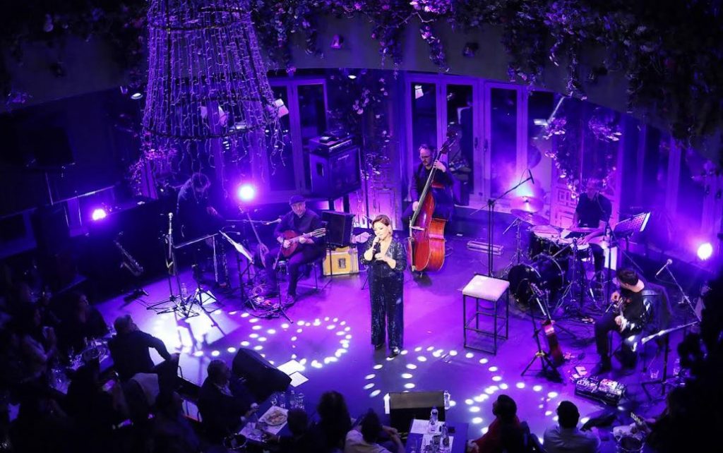 Γιώτα Νέγκα: Μουσική κατάθεση ψυχής στο Άλσος