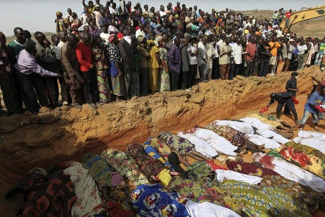 Νιγηρία: Δεκάδες χωρικοί δολοφονήθηκαν – Πυρπολήθηκαν πάνω από 100 σπίτια και οχήματα