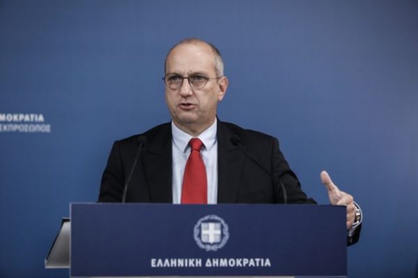 Οικονόμου: Δολιότητα και αναισχυντία Τσίπρα η επίθεση σε Μητσοτάκη για τις υποκλοπές