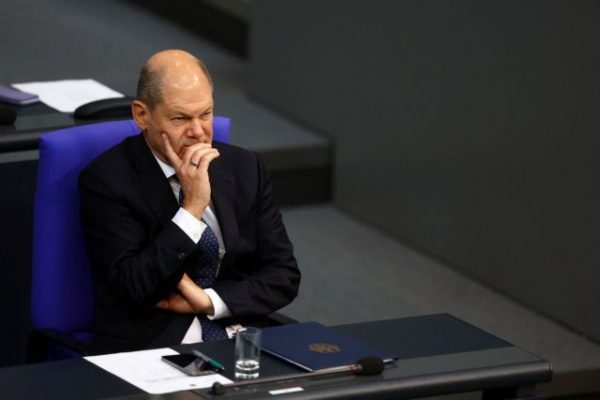 Εύα Καϊλή: Φρίκη Σολτς για το σκάνδαλο διαφθοράς – «Να μην προκαταλάβουμε μια καταδίκη»