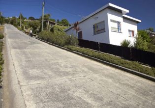 Αυτός είναι ο πιο ανηφορικός δρόμος του κόσμου – Δυσκολεύονται ακόμα και τα αυτοκίνητα