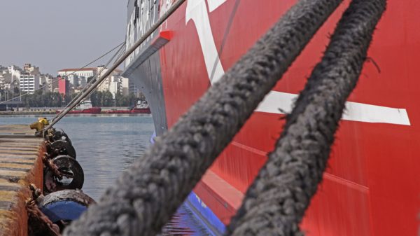 Λιμάνια: Αναστολή των απεργιακών τους κινητοποιήσεων αποφάσισαν τα πληρώματα των ρυμουλκών