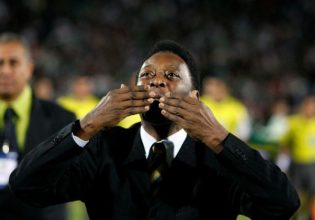 Πέθανε ο θρυλικός Πελέ