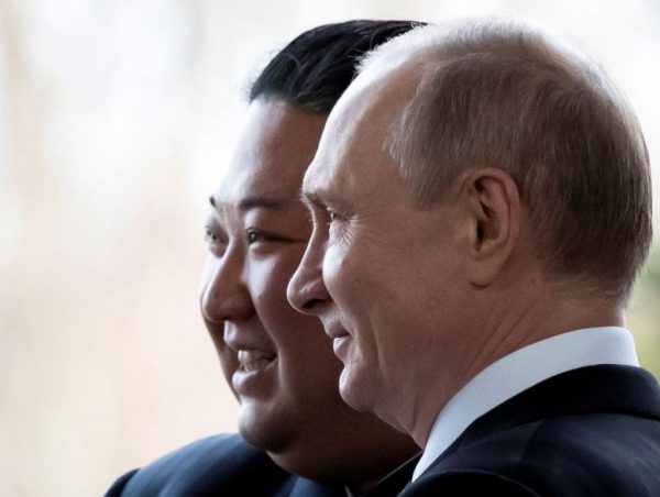 Reuters: Η Ρωσία του Πούτιν θα μοιάζει περισσότερο με τη Βόρεια Κορέα