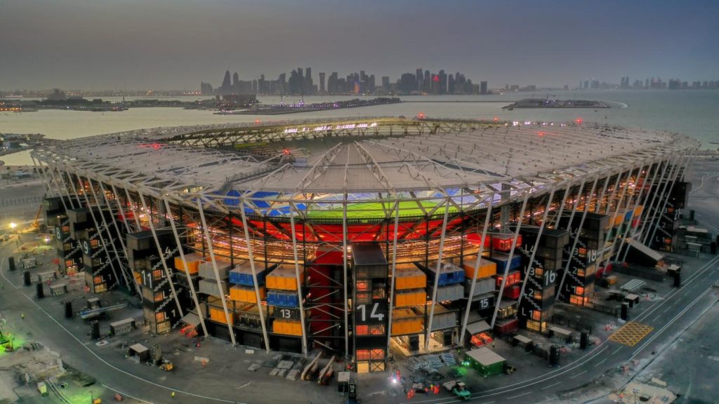 Κατάρ: Αποσυναρμολόγησαν ένα ολόκληρο γήπεδο και πάνε να το στήσουν στην Ουρουγουάη