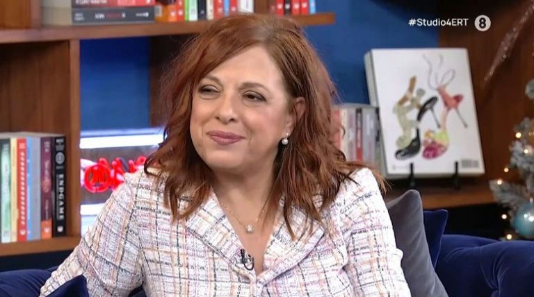 Ελένη Ράντου: «Τώρα αποκαθιστώ τη σχέση μου με τη μητέρα μου»