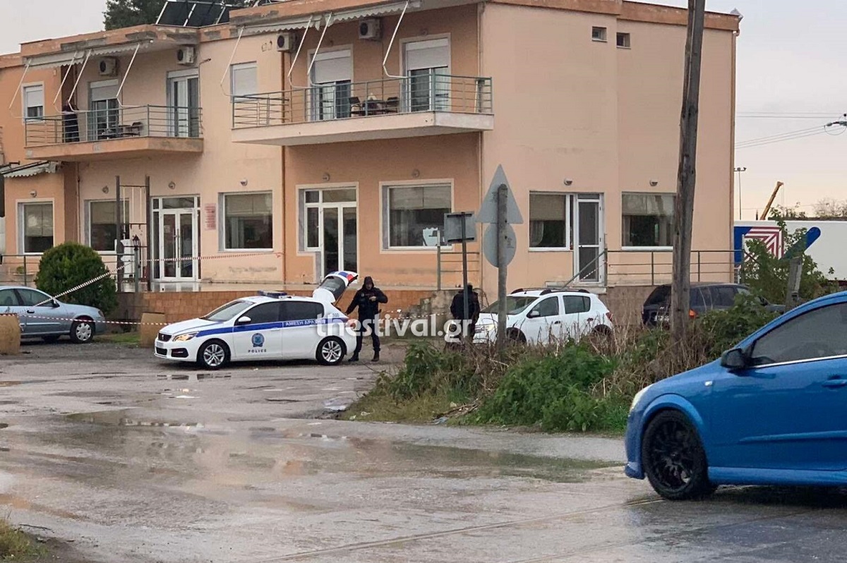 Θεσσαλονίκη: Χαροπαλεύει ο 16χρονος που πυροβολήθηκε στο κεφάλι - Οργή για τη στάση της αστυνομίας