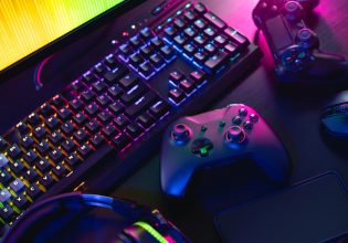 Τι να πάρω στον gamer για τα Χριστούγεννα;