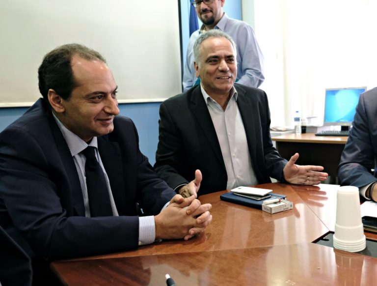 ΣΥΡΙΖΑ: Το παρασκήνιο του μπρα ντε φερ Σπίρτζη με Σκουρλέτη