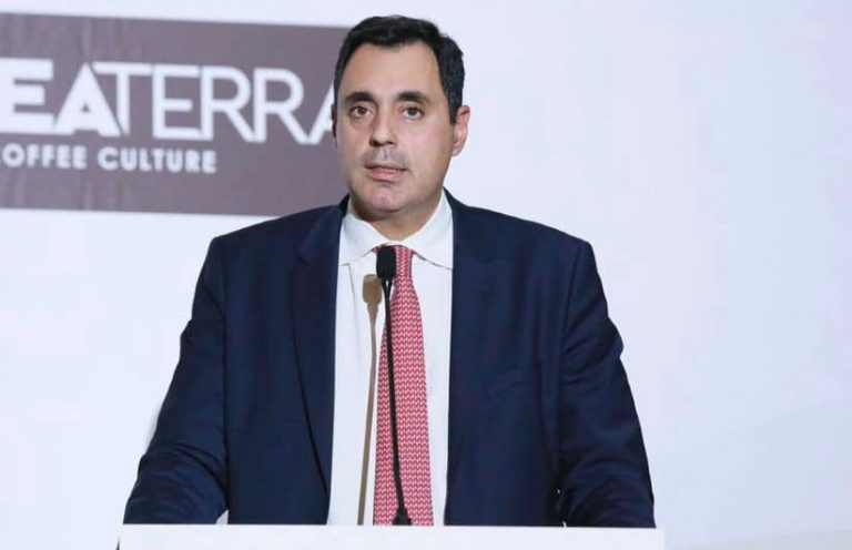 Αποχωρεί από το ΥΠΕΞ ο Γιάννης Σμυρλής – «Επιστρατεύεται» στη ΝΔ για τις εκλογές