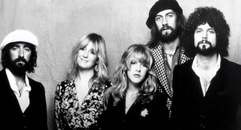 Σε μια μπάντα από θυελλώδεις ιδιοφυΐες, η Κριστίν Μακ Βι ήταν ισάξια, χωρίς το δράμα