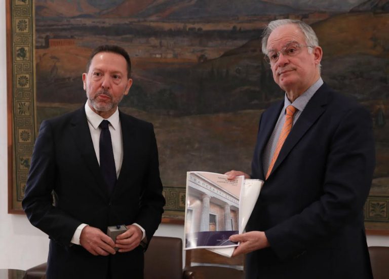 Τασούλας για την έκθεση της ΤτΕ: «Η πορεία της οικονομίας να προφυλαχθεί από κάθε όξυνση ενόψει προεκλογικής χρονιάς»