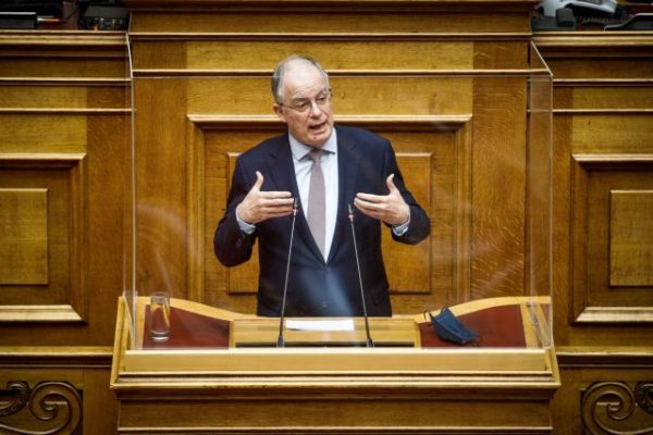Τασούλας: Ισχυρό φίλτρο η έγκριση του Προέδρου της Βουλής για την παρακολούθηση πολιτικών προσώπων
