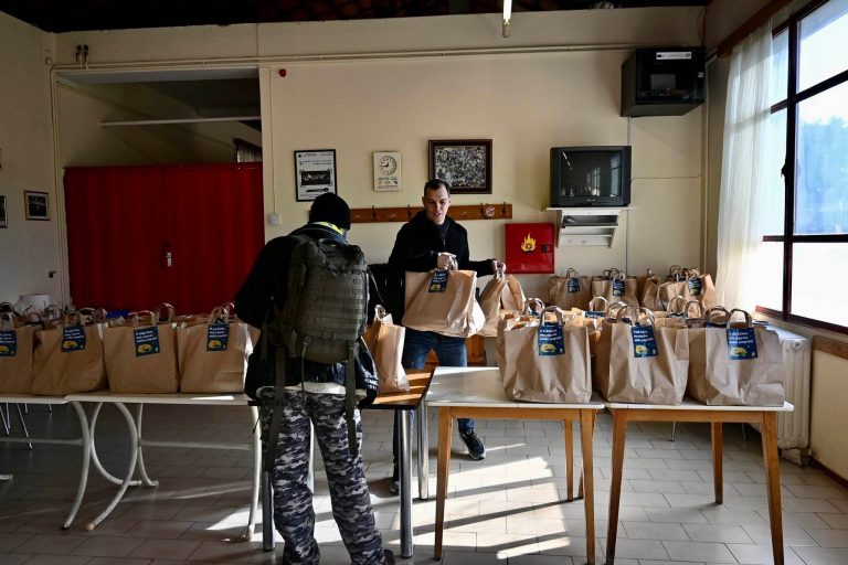 Θεσσαλονίκη: Επιπλέον 1.500 γεύματα σε άπορους από τον δήμο Θεσσαλονίκης