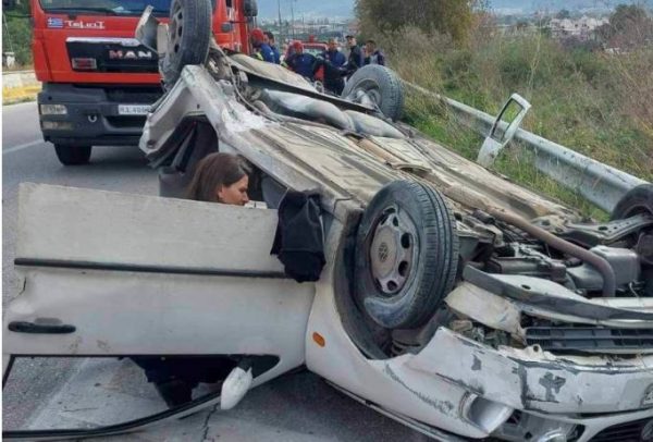 Κρήτη: Σοβαρό τροχαίο με απεγκλωβισμό μίας γυναίκας
