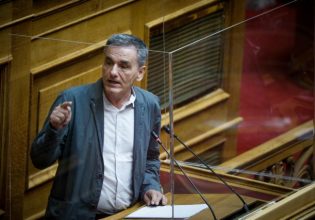 Τσακαλώτος: Σύνθημα της κυβέρνησης το «πάμε σαν άλλοτε» – Να αλλάξει η κυβέρνηση να ξαναγαπησετε το κινητό σας