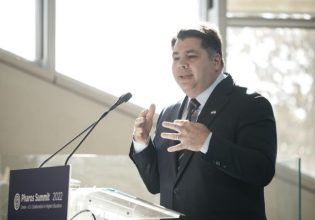 Τζορτζ Τσούνης: Οι ιδιαίτεροι δεσμοί Ελλάδας και ΗΠΑ γίνονται σήμερα όλο και πιο ισχυροί