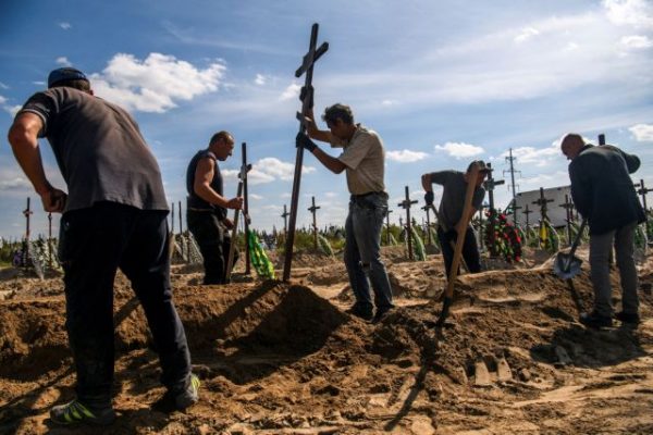 Ουκρανία: Σύμβουλος του Ζελένσκι υπολογίζει σε 10.000-13.000 τις απώλειες του ουκρανικού στρατού