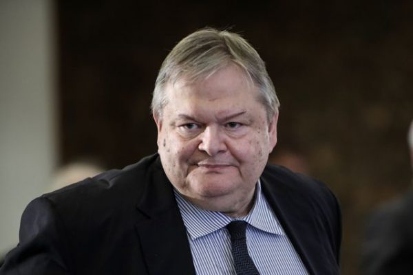 Βενιζέλος: Αιχμές κατά Μητσοτάκη για τις υποκλοπές – Τι είπε για την Εύα Καϊλή