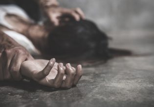 Κρήτη: Η φρίκη της 20χρονης στα χέρια του πατέρα της – Βιασμός, ξύλο και βασανιστήρια