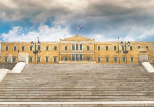 «Φουντώνει» η γαλάζια μάχη στην Α’ Αθήνας