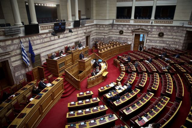 ΣΥΡΙΖΑ: Κατέθεσε τροπολογία για επίδομα 600 ευρώ σε εκπαιδευτικούς, υγειονομικούς και προσωπικό καθαριότητας των δήμων