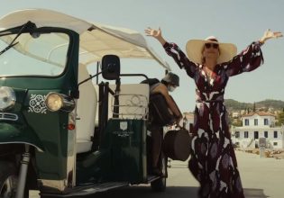 Αυτή είναι η υπερστιλάτη ταινία που γυρίστηκε στις Σπέτσες και στο Πόρτο Χέλι με μια πλειάδα αστέρων