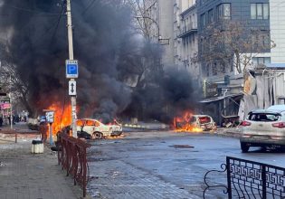 Ουκρανία: Τουλάχιστον 7 νεκροί από ρωσική επίθεση στη Χερσώνα