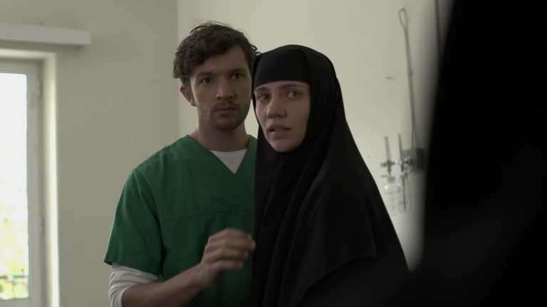 Μαύρο Ρόδο: Συγκρούσεις, αποκαλύψεις και μία αληθινή αγάπη – Όσα θα δούμε απόψε