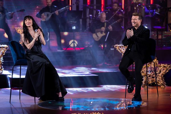 Χριστουγεννιάτικο πάρτι στην τηλεθέαση με απόλυτη πρωτιά για το «Σπίτι με το MEGA»