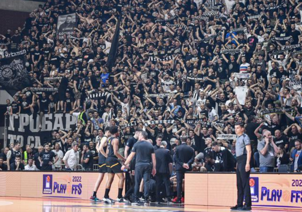 «Καζάνι» που… βράζει η Παρτιζάν: Οπαδοί «επιτέθηκαν» σε Ομπράντοβιτς και παίκτες