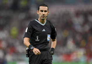 Ο διαιτητής του ημιτελικού Γαλλία-Μαρόκο