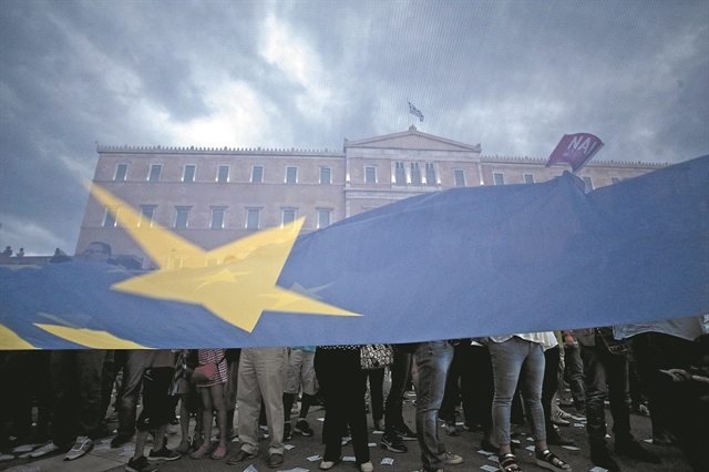 «Μένουμε Ευρώπη;» – Ενα ερωτηματικό και μια ανούσια σύγκρουση