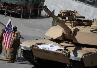Ρωσία: «Κατάφωρη πρόκληση» η πιθανή παράδοση βαρέων αρμάτων μάχης από τις ΗΠΑ στην Ουκρανία