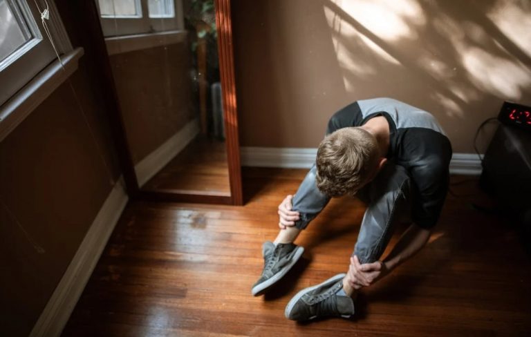 Δράμα: «Άρχισε να ασελγεί στον γιο μου» – Τι αποκαλύπτει η μητέρα του 16χρονου