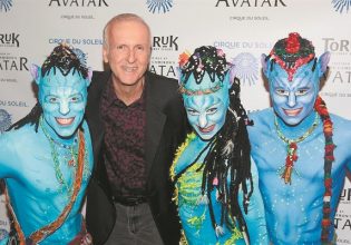 Οι εισπράξεις του «Avatar» σπάνε ταμεία και απειλούν το «Top Gun»